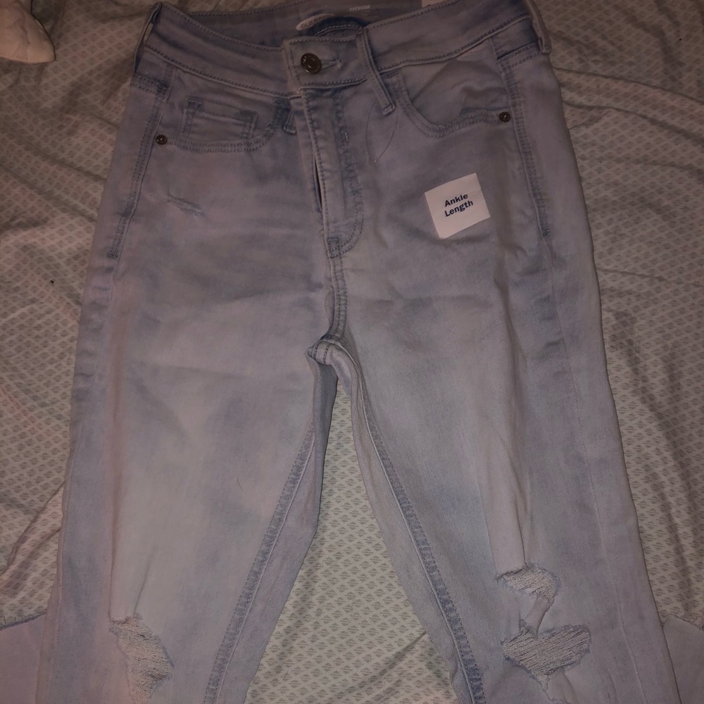 Old navy light wash jeans
